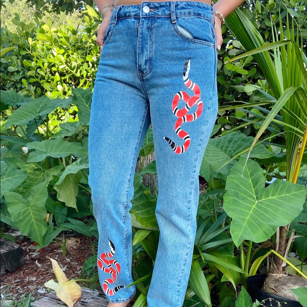 Adika Snake Jeans